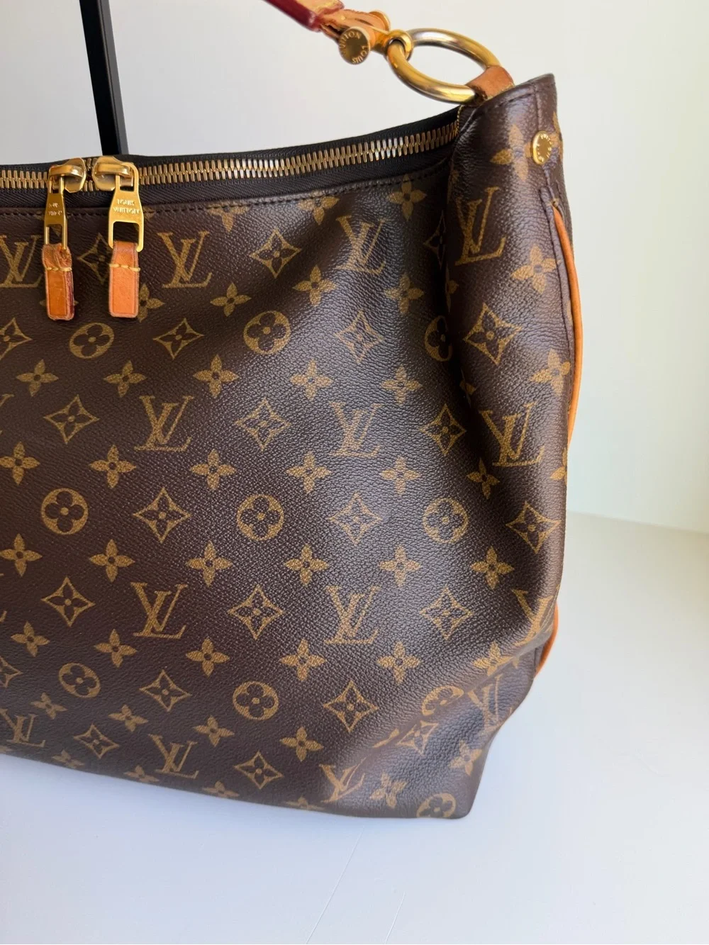 Authentic Louis Vuitton Sully MM Monogram Canvas & Leather Shoulder Handbag
